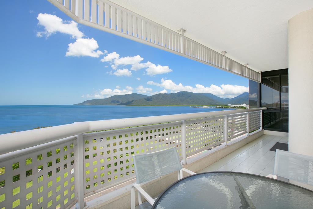 Cairns Ocean View Apartment Exterior photo